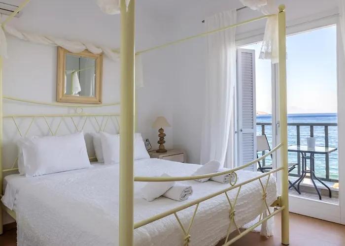 Uno Luxury Apartment With Sea View