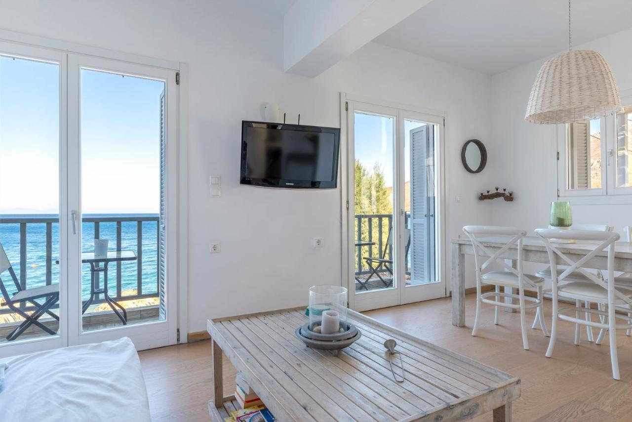 Uno Luxury With Sea View Apartment