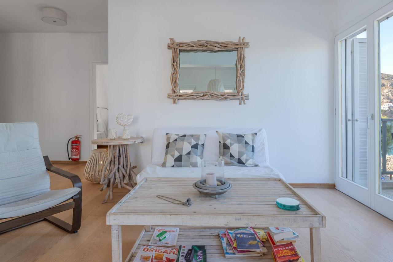 Uno Luxury With Sea View Apartment *